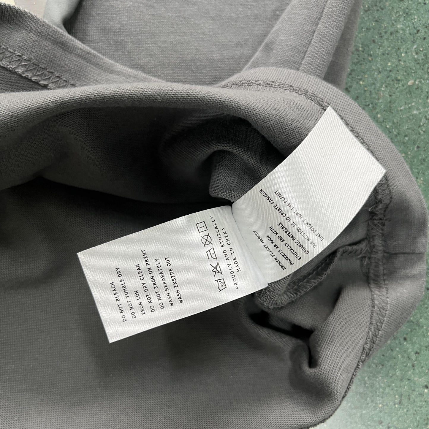 Broken P Double Wisps TShirt