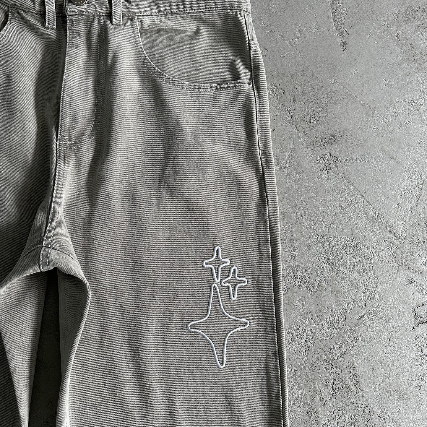 Broken P White Star Pants