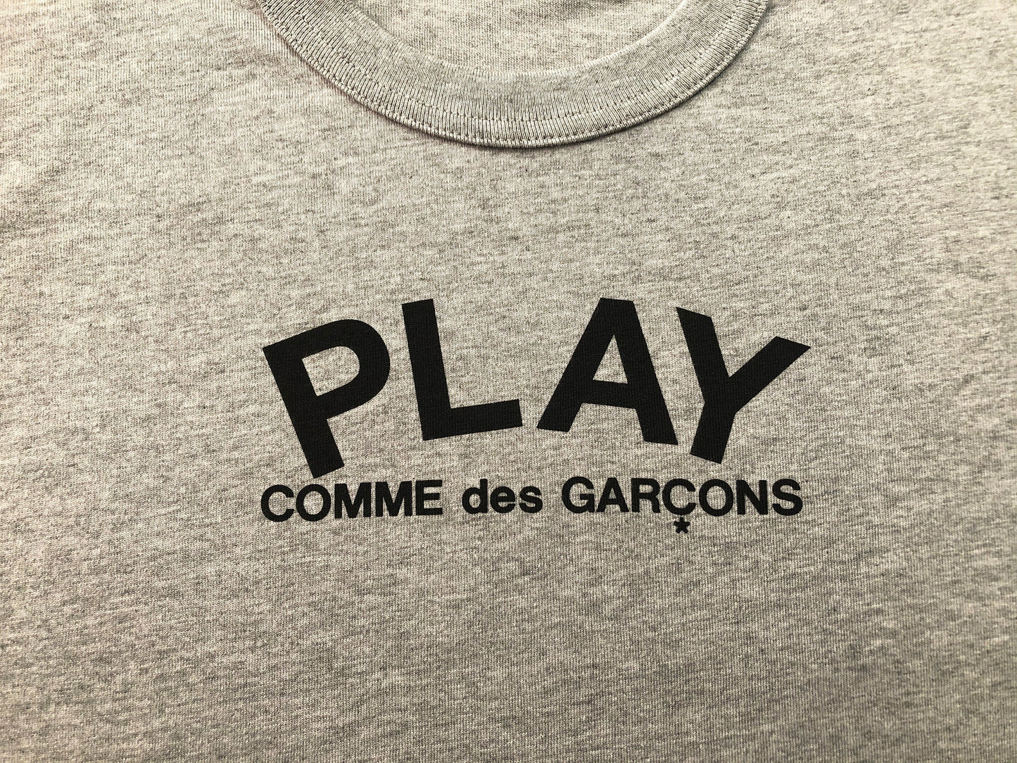 Comme des Garçons Tshirt