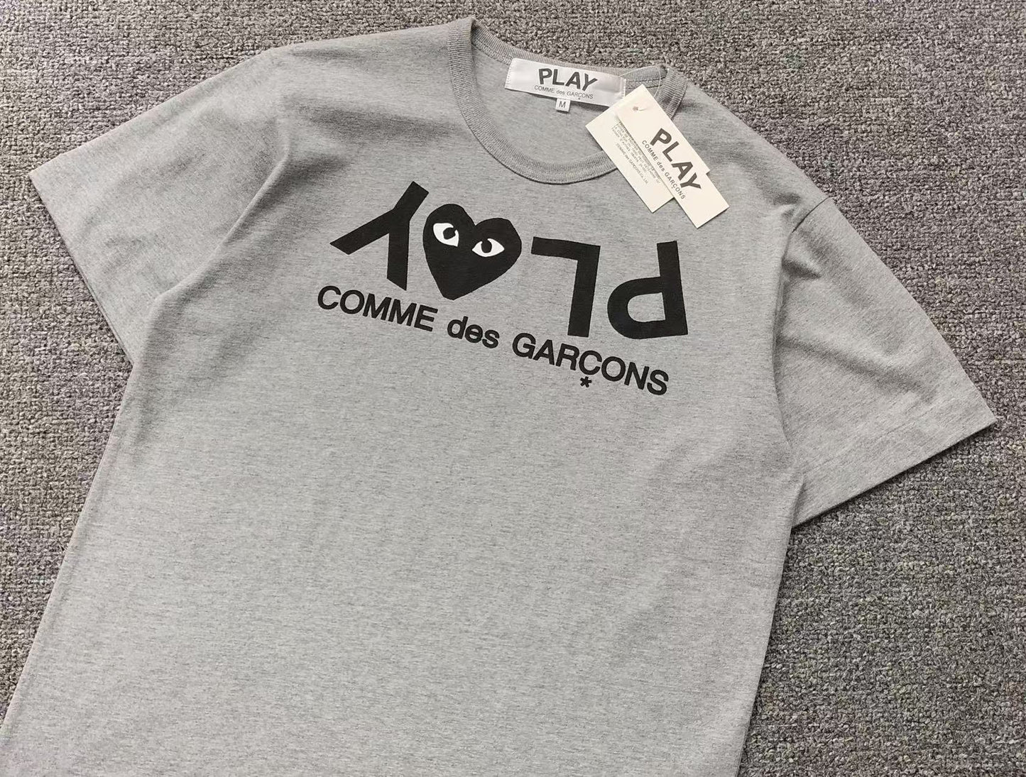 Comme des Garçons Tshirt