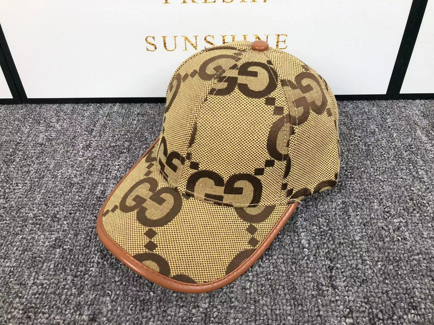 Gucc Cap