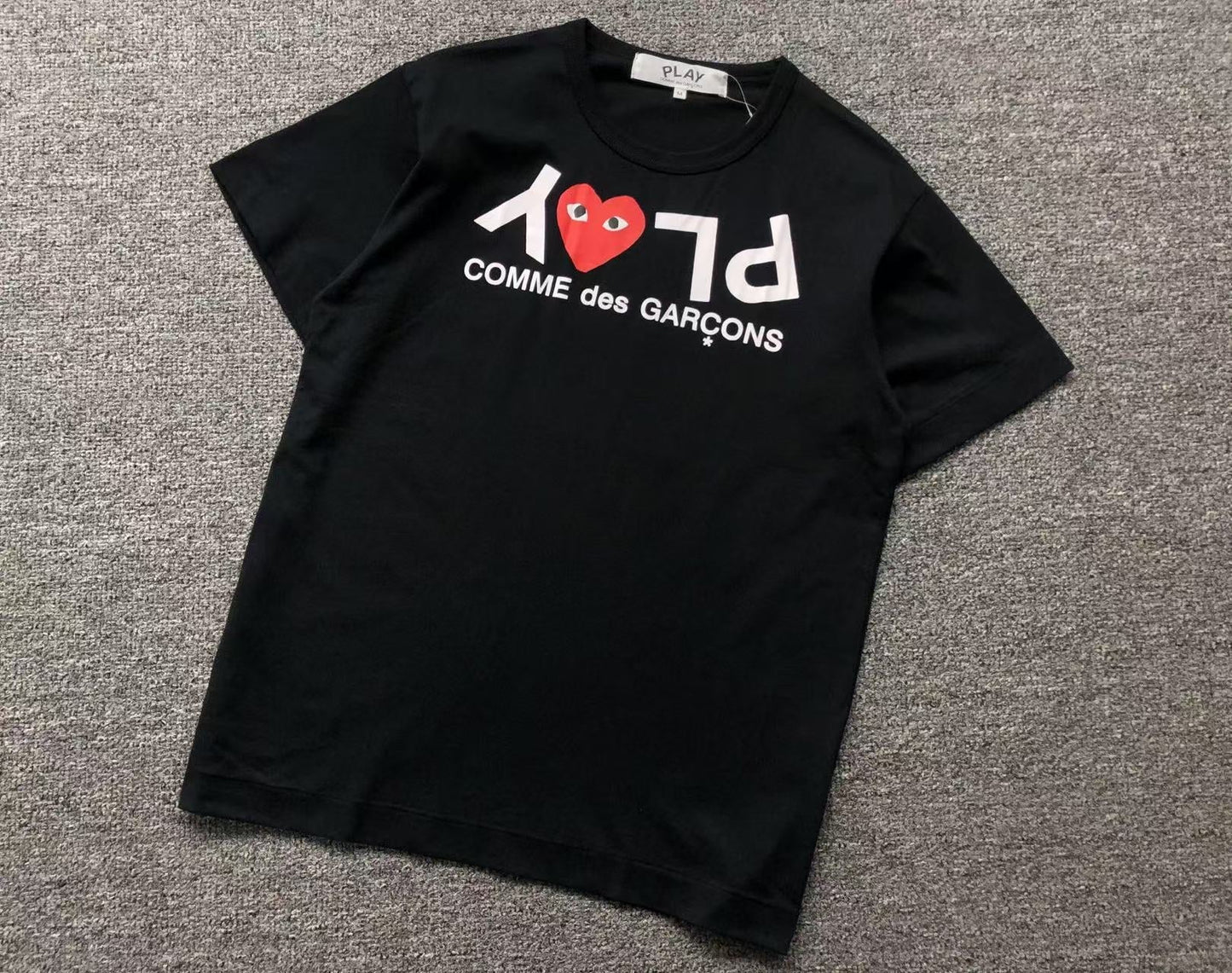 Comme des Garçons Tshirt