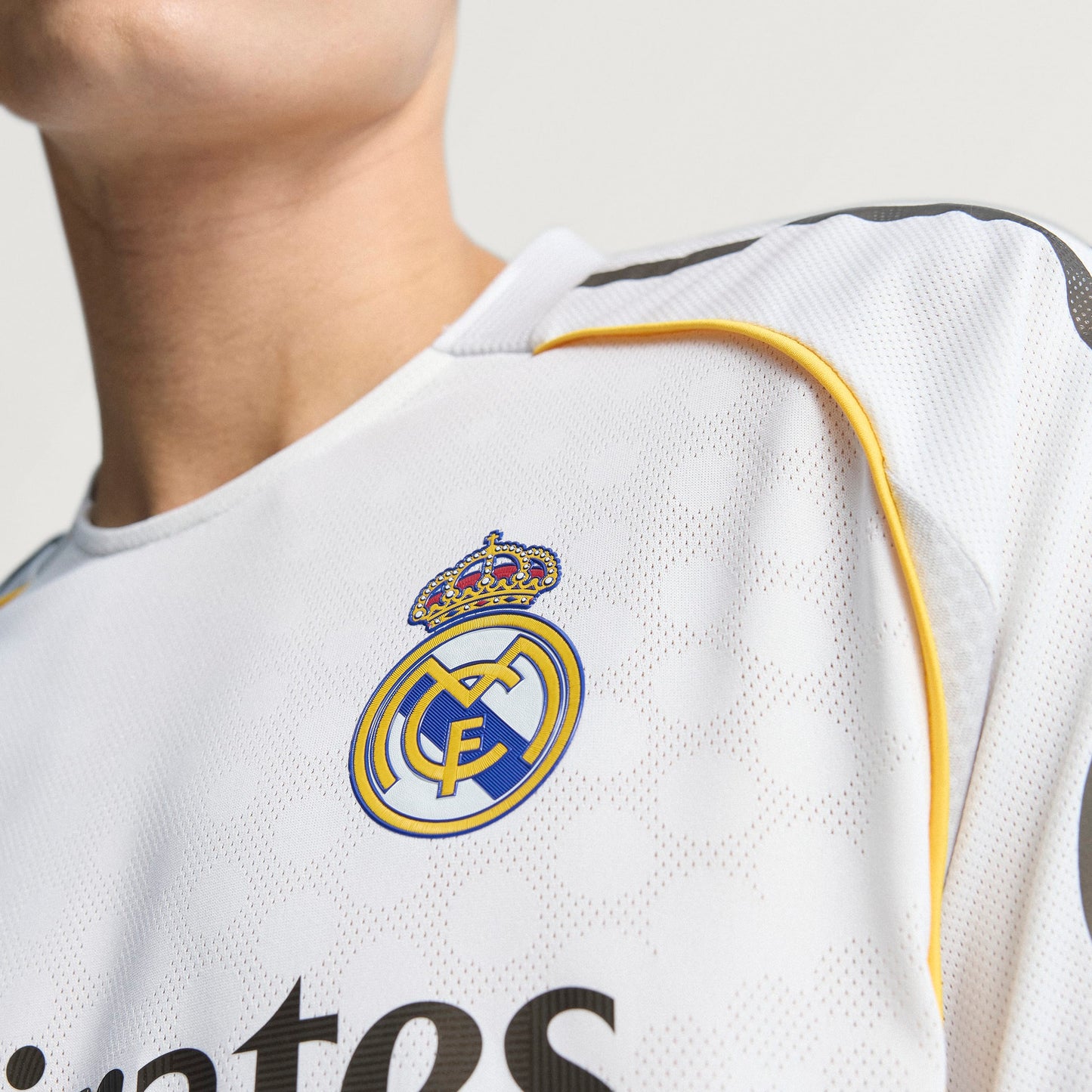 adidas REAL MADRID 25/26 Authentic Home Soccer Jersey | White | Men's